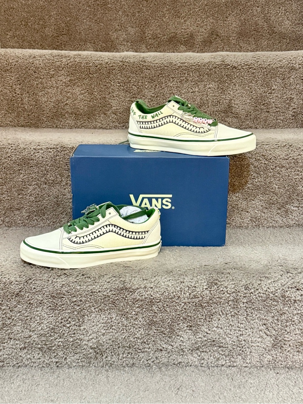 NWT Vans Old Skool Premium - Picture 2 of 6
